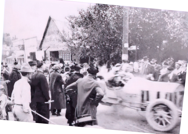 BARNEY OLDFIELD RACING THROUGH BARSTOW IN HIS STUTZ